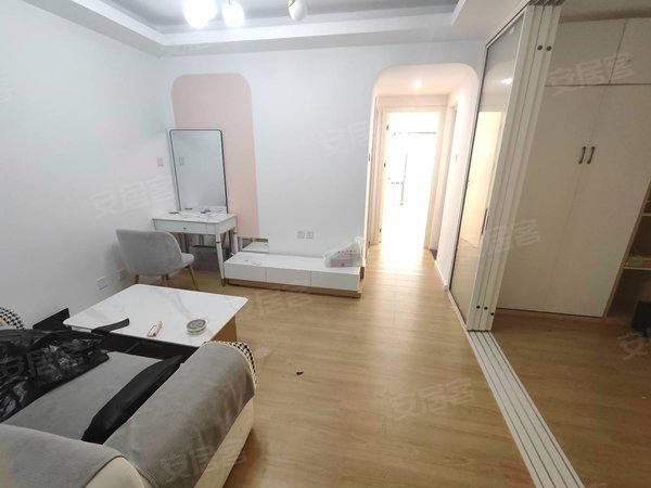 【多图】铂金时代公寓,人民南租房,可做三房用,好漂亮的装修,大阳台