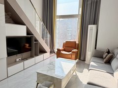 武汉汉阳钟家村四号线拦江路！钟家村晴川中学！一线临江！汉阳江滩！出租房源真实图片