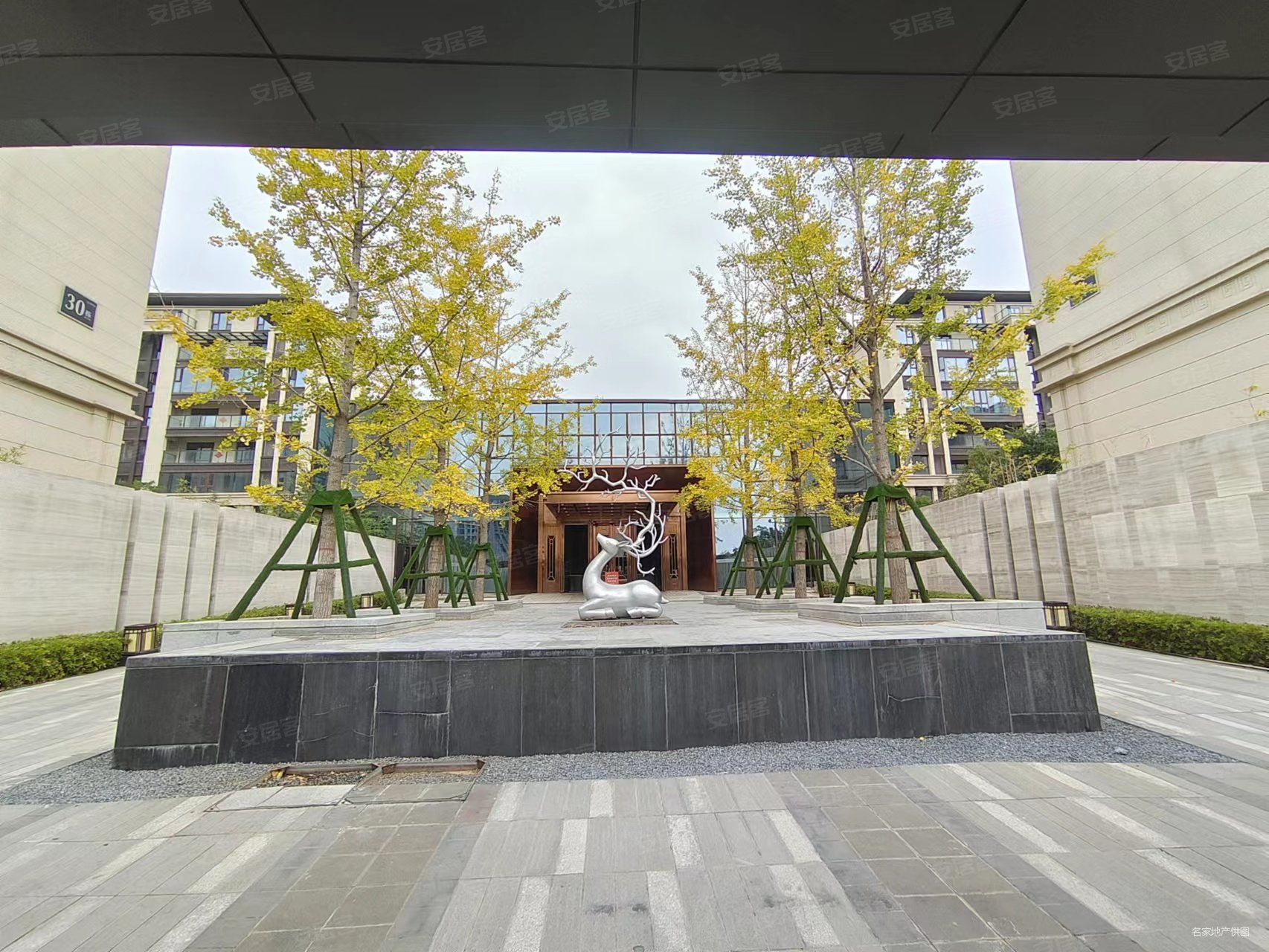 东方今典东方府