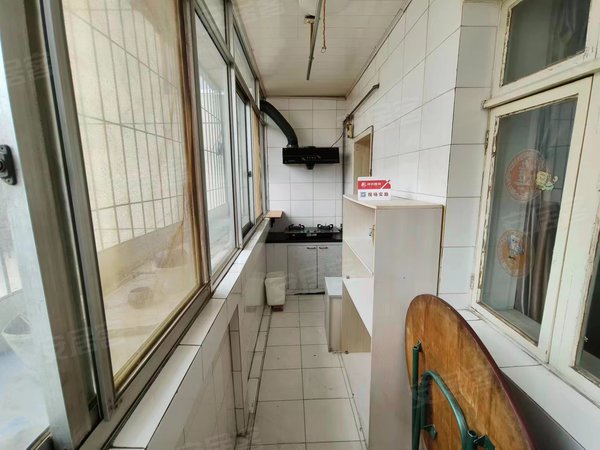 天津河西下瓦房宁波道老小区下瓦房地铁旁  精装1室 拎包入住 楼层