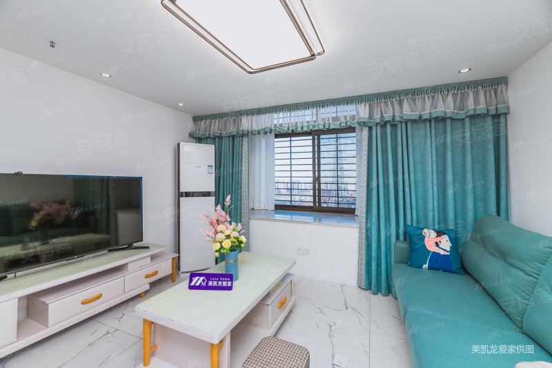 西上海晶庭3室2厅1卫58㎡南北115万