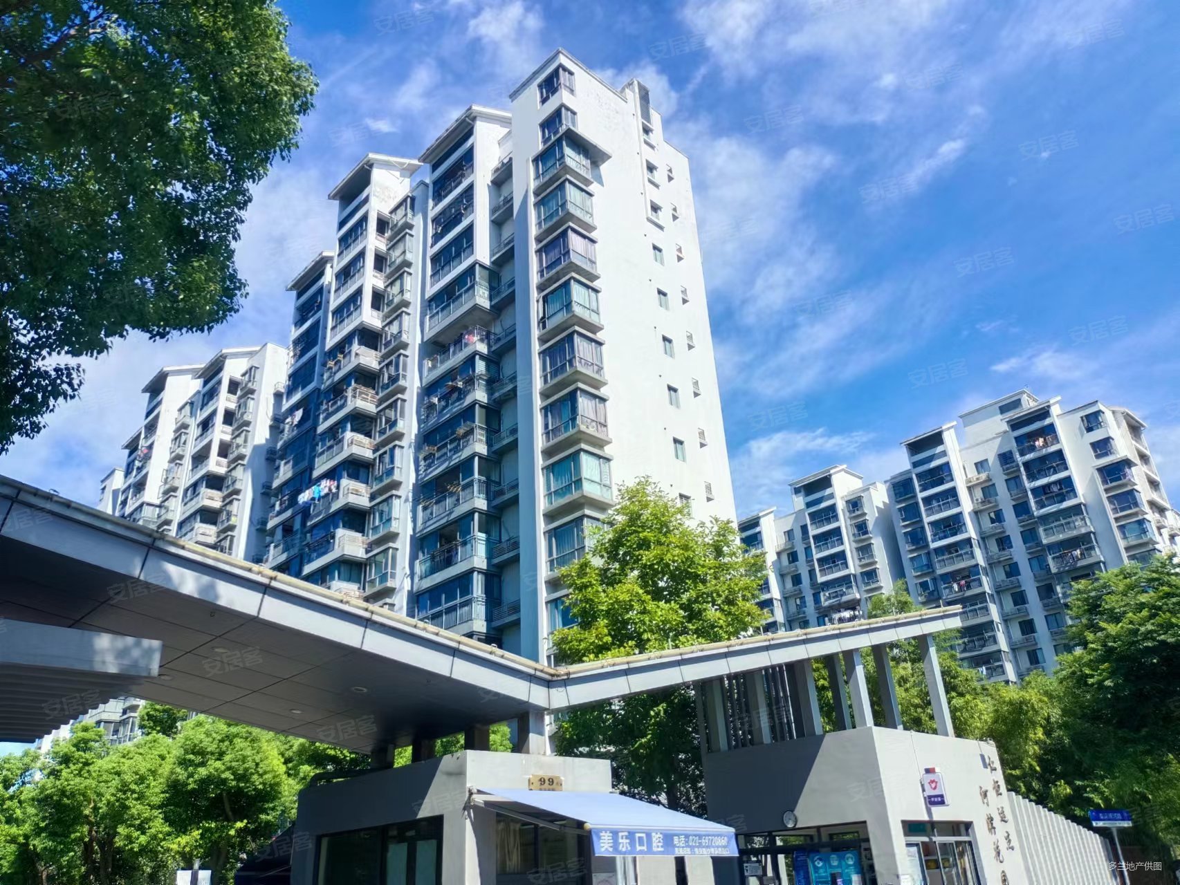 仁恒运杰河滨花园(一期别墅)4室2厅3卫380.45㎡南北860万
