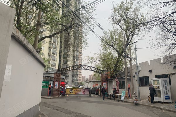 地铁古城家园