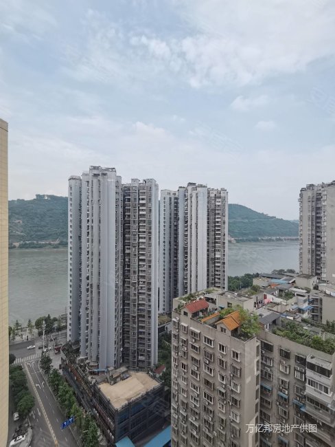 新上房源 江津莲花市集旁 正看江三房双卫 总价不贵,津城壹号二手房