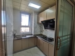 衡水桃城怡然城中基大厦带车位 带小房 拎包入住 电梯3室 北斗星城上海公馆出租房源真实图片