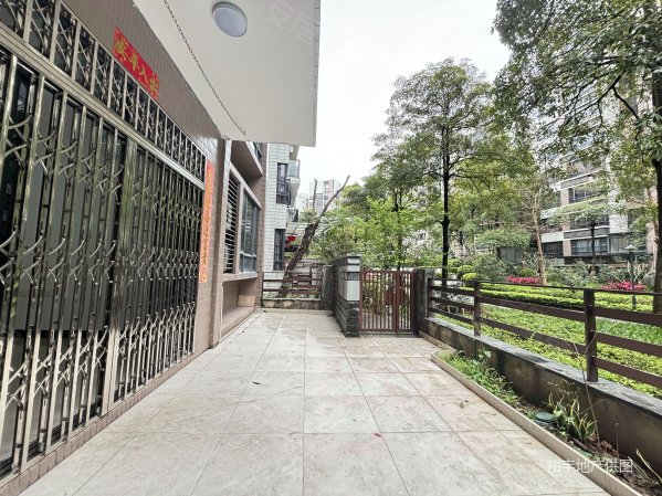 保利香雪山1楼带花园地下室近地铁口苏元万达