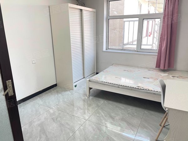 北京房山长阳朱岗子村住房朱岗子村口 自家房子 押一付一 没有中介费