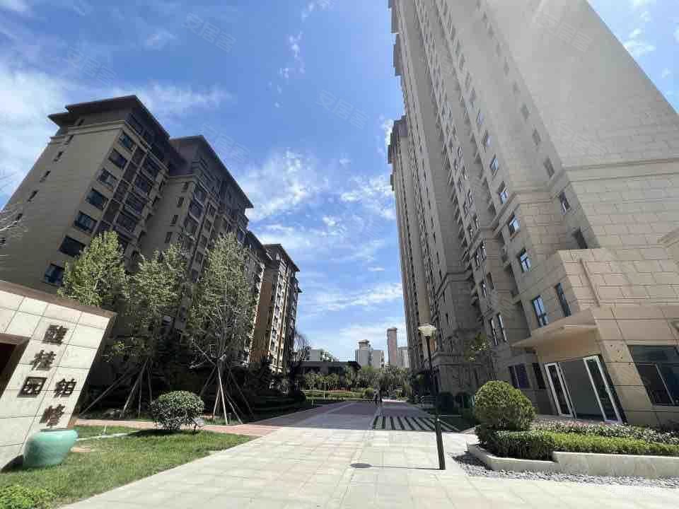 正南朝向 精装好房,馥桂园铂峰二手房,249万,4室2厅,1卫,132平米-西安