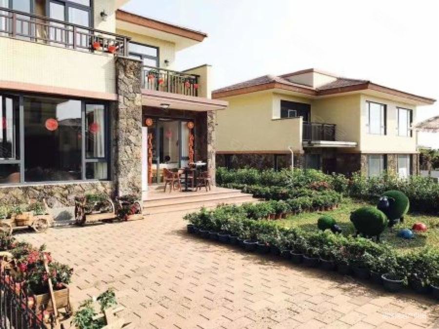 来电钜惠月明山庄海口秀英万达旁70年产权双拼现房