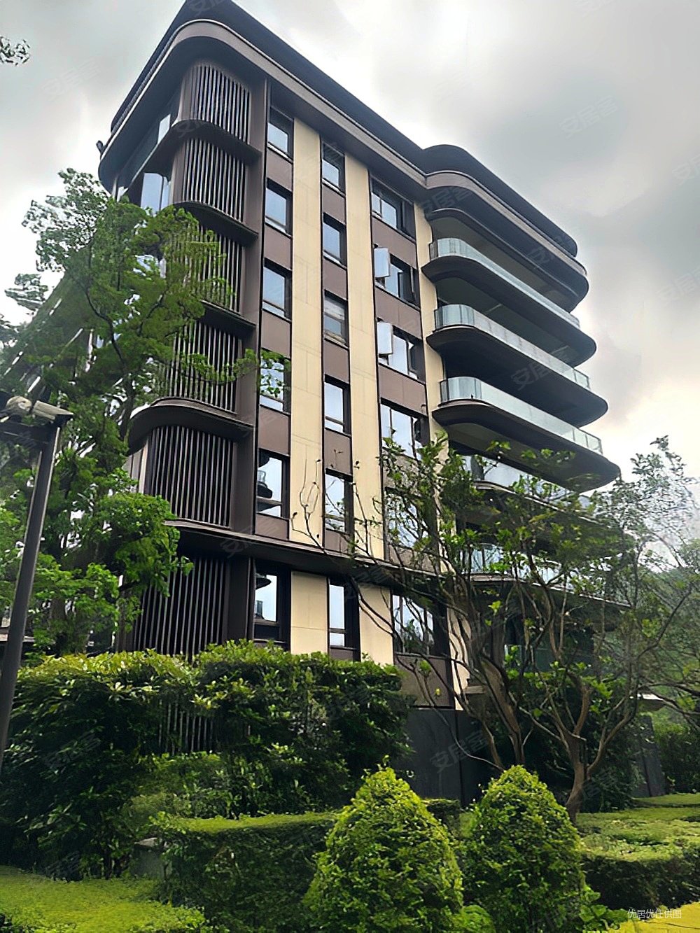 龙湖舜山府二期大平层