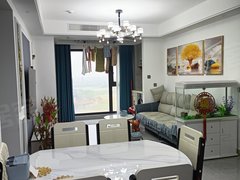 嘉兴海宁许村镇马哥真房 远洋湖映府 三室两厅两卫  家电齐全 拎包入住出租房源真实图片