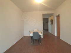 淮南寿县寿州广场金大地小区，房子价钱便宜，靠近实验小学，农贸市场就在隔壁。出租房源真实图片