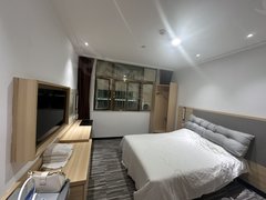 深圳宝安塘尾(整租)急租,小区奢华一房押一付一,家私齐全民用水电拎包入住出租房源真实图片