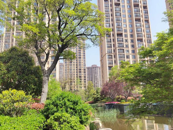 青岛城阳流亭星河湾一号园瞰海大平层!房子很干净,带双车位!