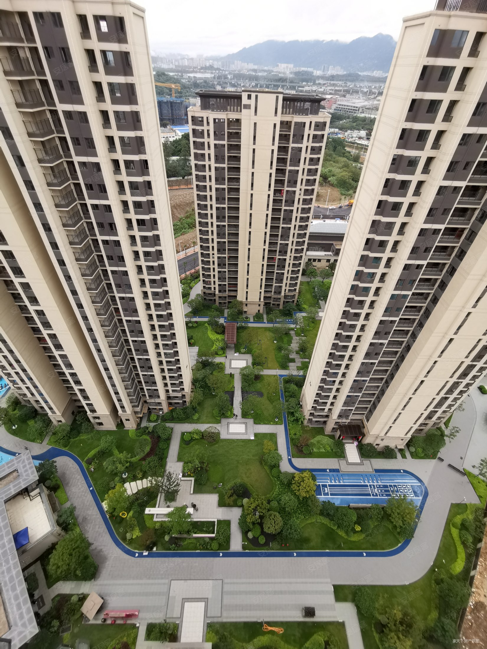 软件园保利堂悦没有费用一手现房单价一万左右端头高层