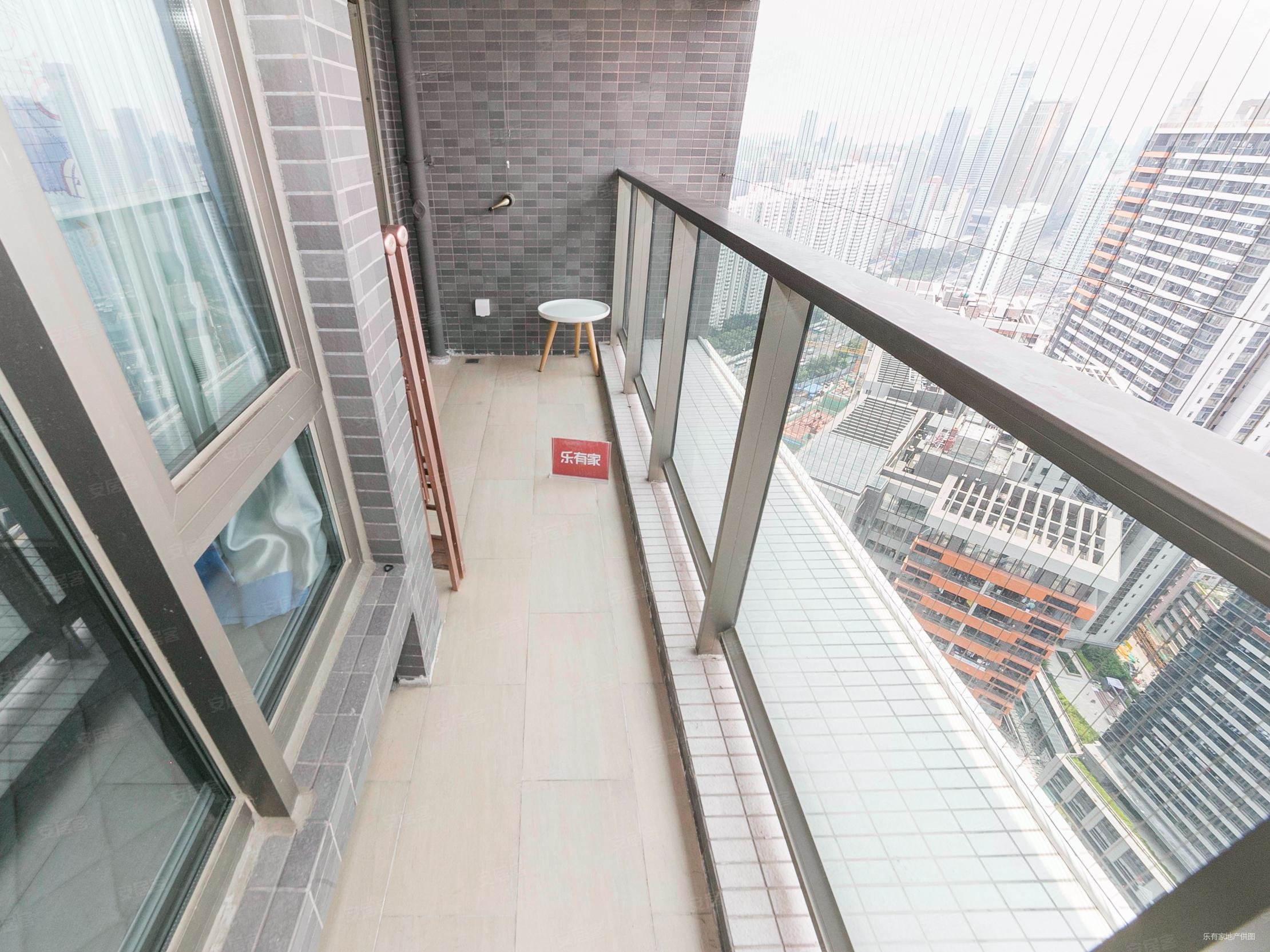 深业东岭3室2厅2卫85.83㎡西425万