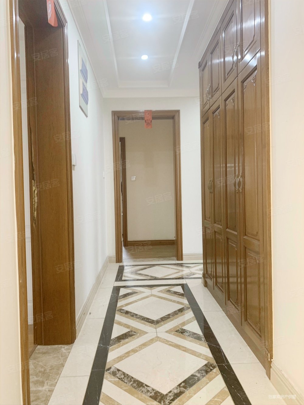 琴湖壹号豪装诚心卖四房两卫满两年琴湖小镇隔壁先到先得招商城边