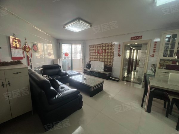 【多图】银庄大厦,皇岗租房,三地铁物业,高层住宅,全屋采光面,无遮挡