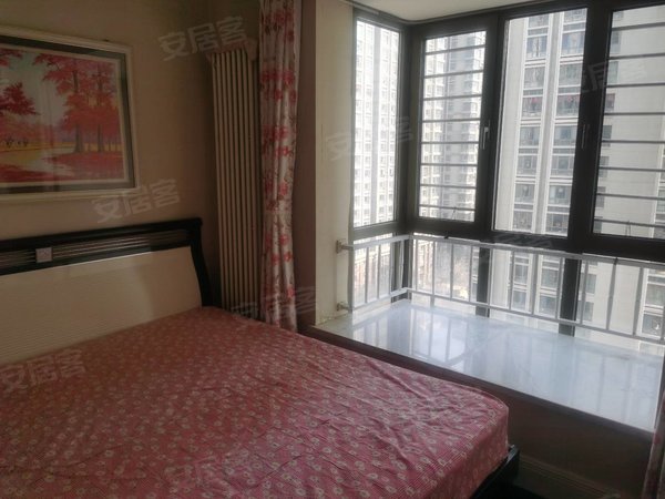 【多图】龙亭家园,鼓楼租房,中营小学 中间楼层 精装两室 地铁东南角