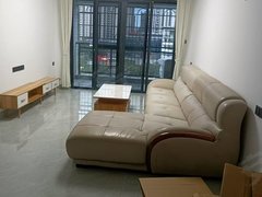 韶关曲江府前中路全新装修出租，上门村，电梯中层2房2厅，拎包入住，出租房源真实图片