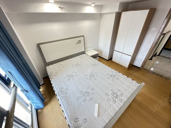 六安舒城文化广场新滨湖恒大文化旅游城750包物业 胜利宿舍对面 恒大复试公寓 两房两厅两卫出租房源真实图片