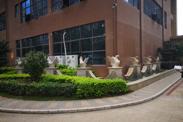 塞纳公馆 蒙自-文澜镇-红海大道,近学海路