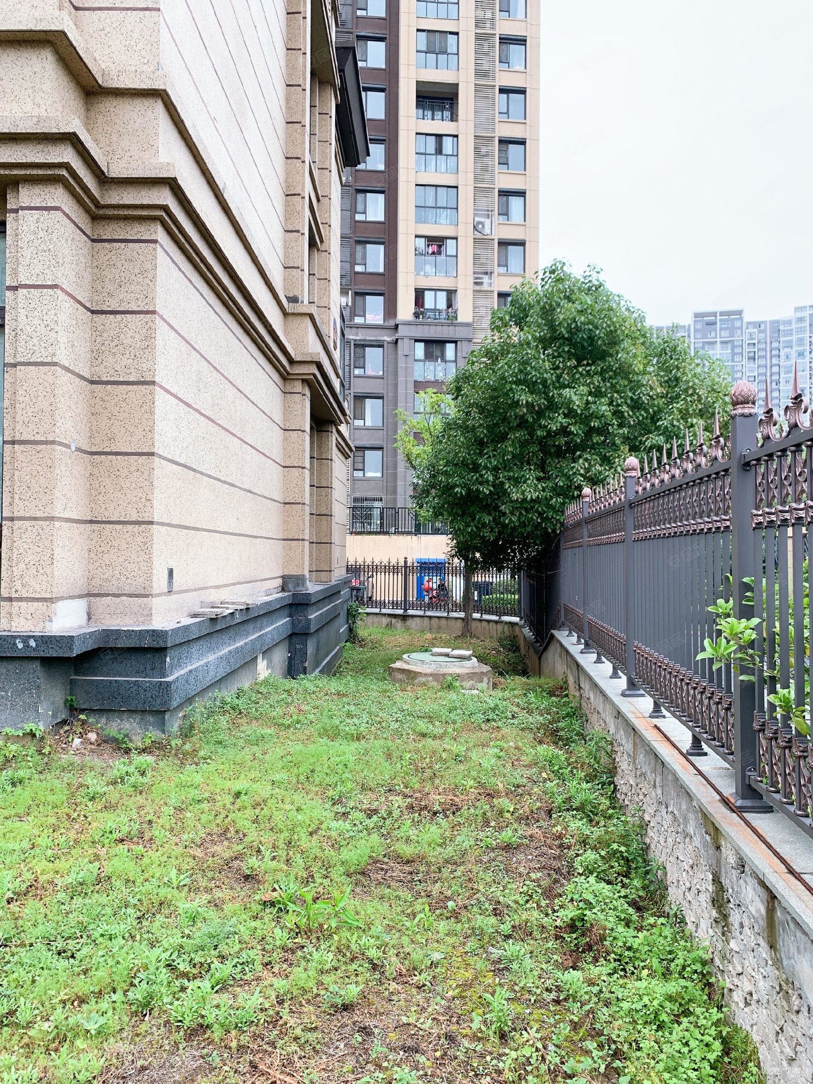 中海锦珑湾别墅东边户实际500平方急售688万花园600平方