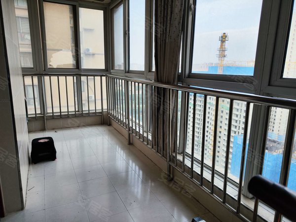 西安未央三桥百合花园三桥地铁口 沣东二中 百合花园 简装两室全配