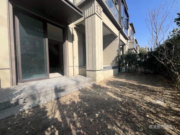 余姚漫悦湾(四期别墅)5室3厅4卫128㎡南北235万