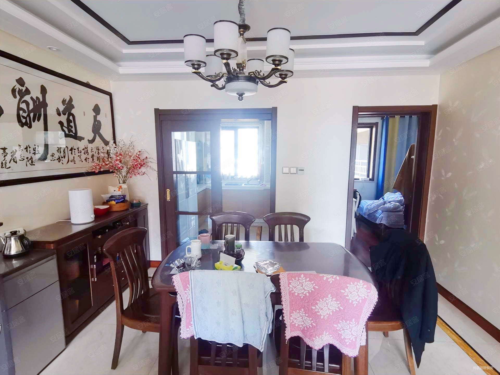 省中心医院旁 中海广场 精装修 四室两厅两卫 高层 全天采光,中海兰庭