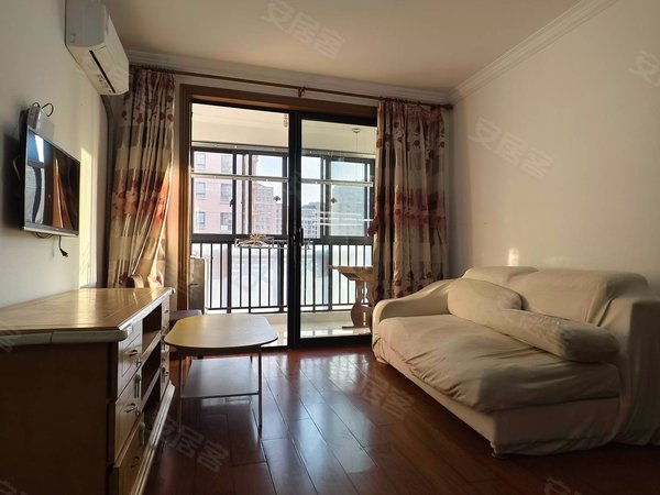 上海浦东川沙心圆西苑新上架,心圆西苑,电梯2房,实拍图,有车位出租