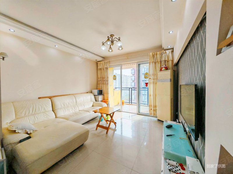 双轻轨巨成龙湾正规两房拎包入住出行方便配套成熟