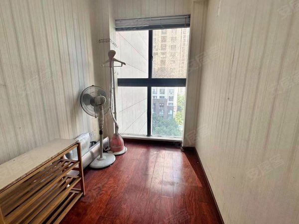 苏州吴中木渎大成珺大成珺 2室2厅1卫 精装修 88平 电梯房出租房源