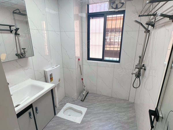 南宁西乡塘安吉盛唐御品二次出租 地铁口 双飘窗 交通便利 安吉万达商圈出租房源真实图片