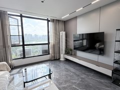 红河弥勒湖泉片区中央华府精致两室出租,全屋配备空调,含物业费和停车费出租房源真实图片