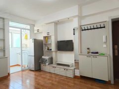 阜新海州海州城区东门外爱地大厦附近两室一厅60平三层，精装修带家电1100元出租房源真实图片