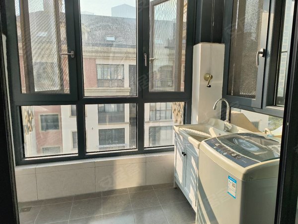 南昌红谷滩丰和北大道丰和新城2期丰和新城精装洋房复式出租房源真实图片
