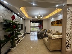 恩施恩施市小渡船旗峰坝靓妆三房出租，过条马路就是学校，出行生活方便出租房源真实图片