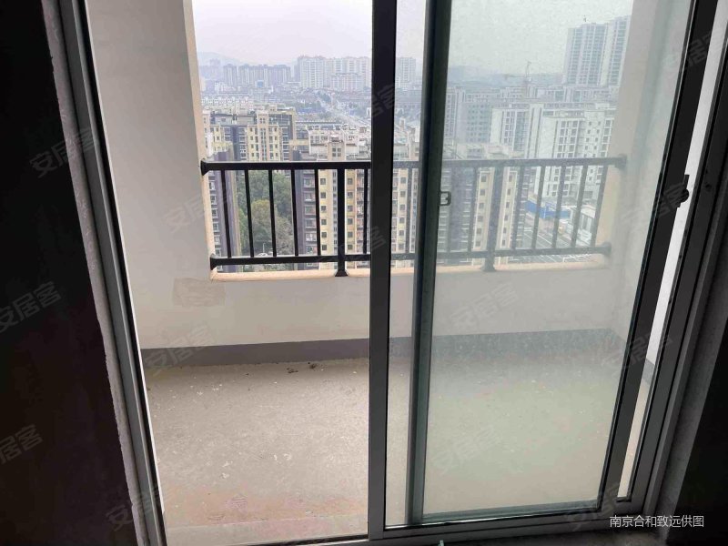 河滨花园(溧水) 朝南 房龄新 高楼层视野无遮挡
