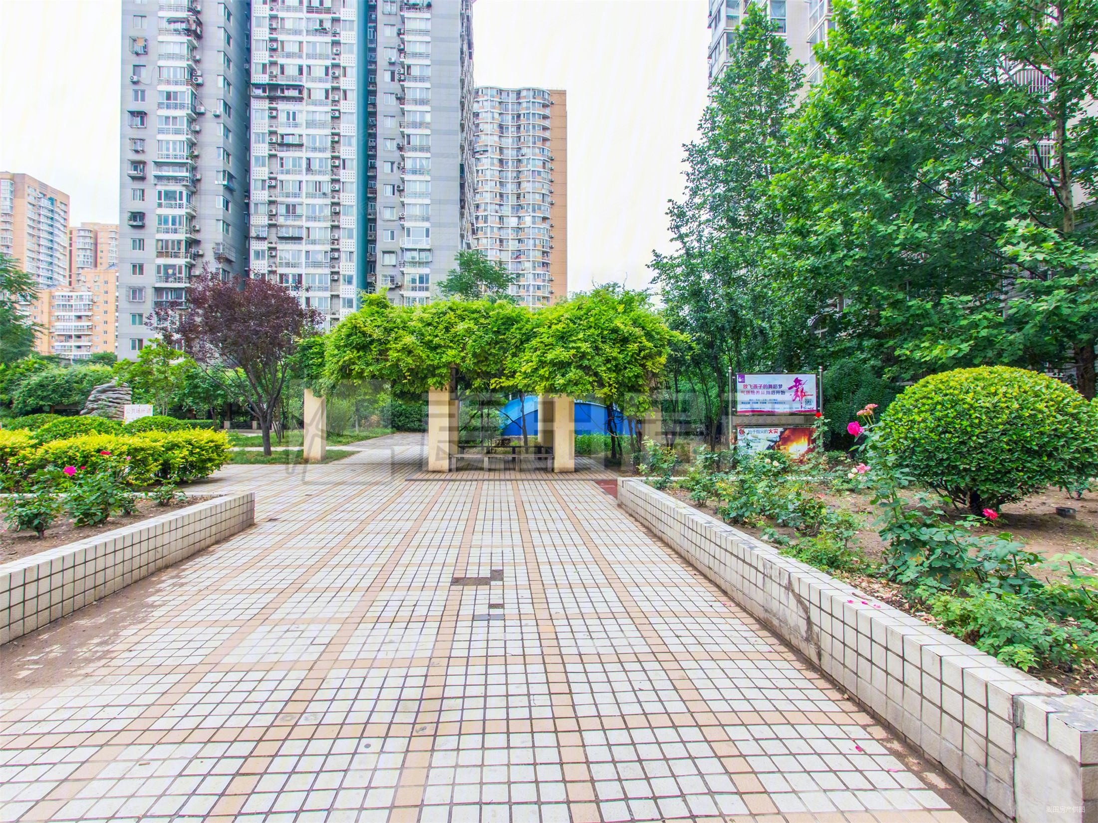 北京房产网>北京二手房>西城二手房>广安门外二手房>远见名苑(一期)>