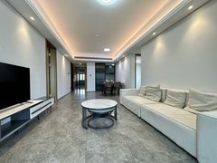 海口秀英南海大道新上 永万路次新小区近枫叶国际 仁恒海棠公园二期 精装四房出租房源真实图片