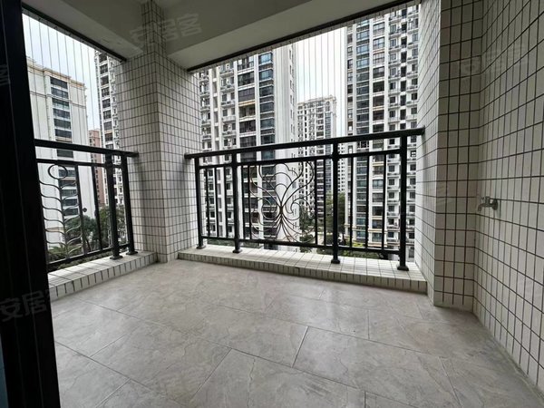 汕头澄海澄华街道中冠明珠出租~中冠华府,2房2,无配套,2400元,需要