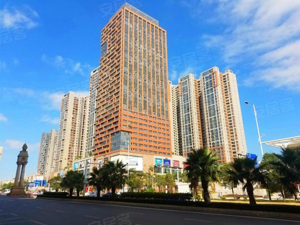泉州丰泽东海湾东海湾太古广场二期东海湾太古二期高层朝南3房,采光