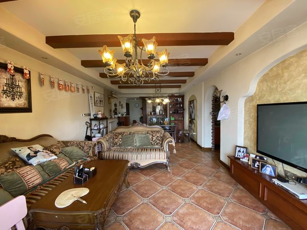 重庆渝北大竹林江与城(北区二组团)六号线大竹林站光电园金科乐方商圈