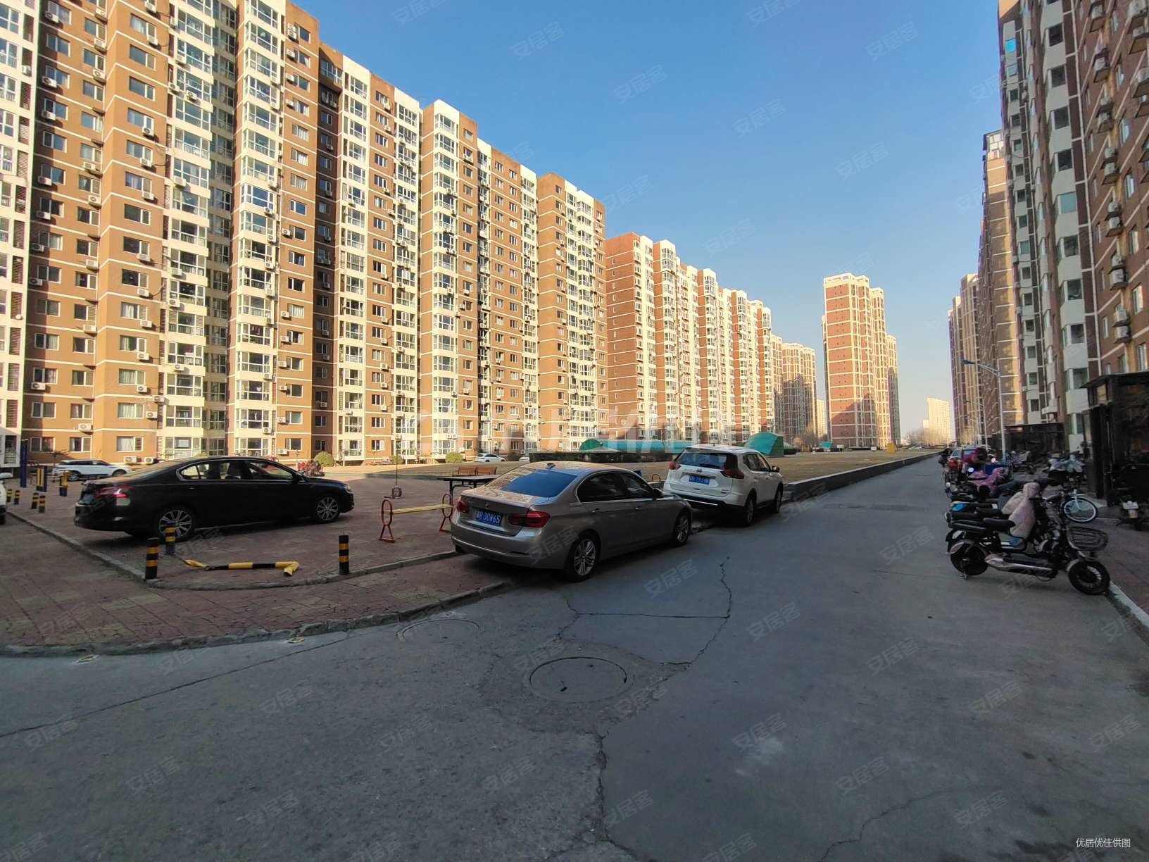 廊坊房产网>廊坊二手房>香河二手房>香河人民公园二手房>天琴湾(一期)