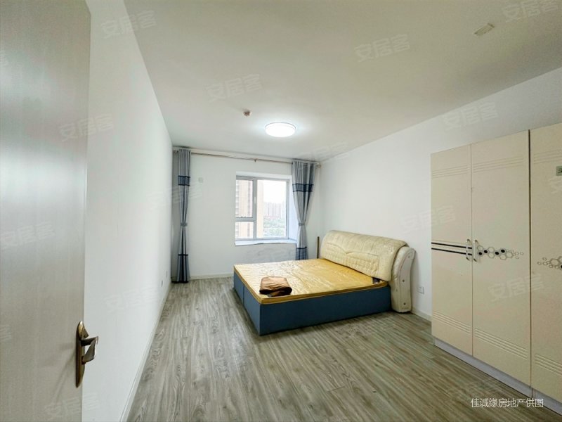 长风西街 南北三居满二 价低 好楼层 白菜,逍邦artlife二手房,132万,3