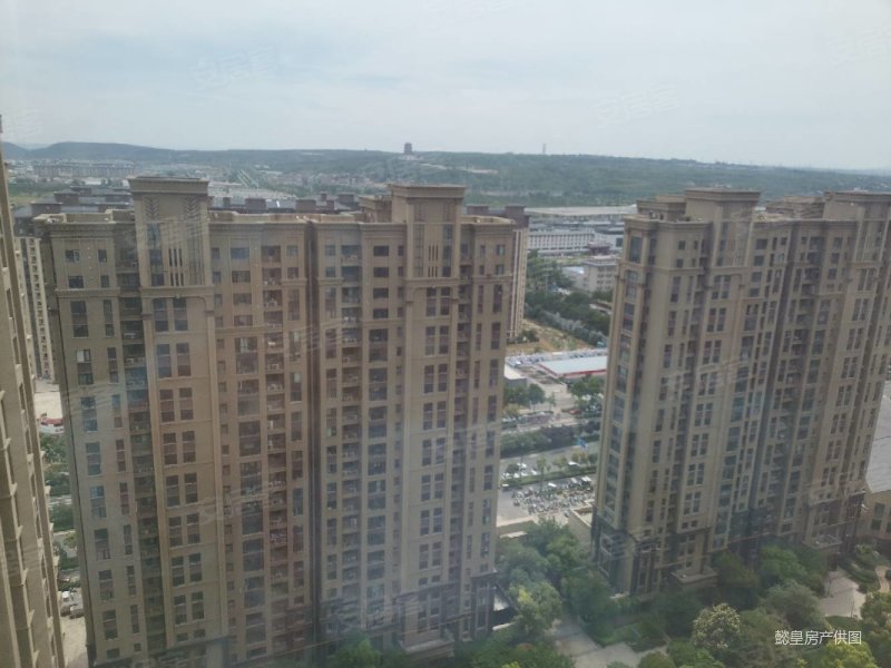 方诚棕榈泉3室2厅1卫110.4㎡南北113万