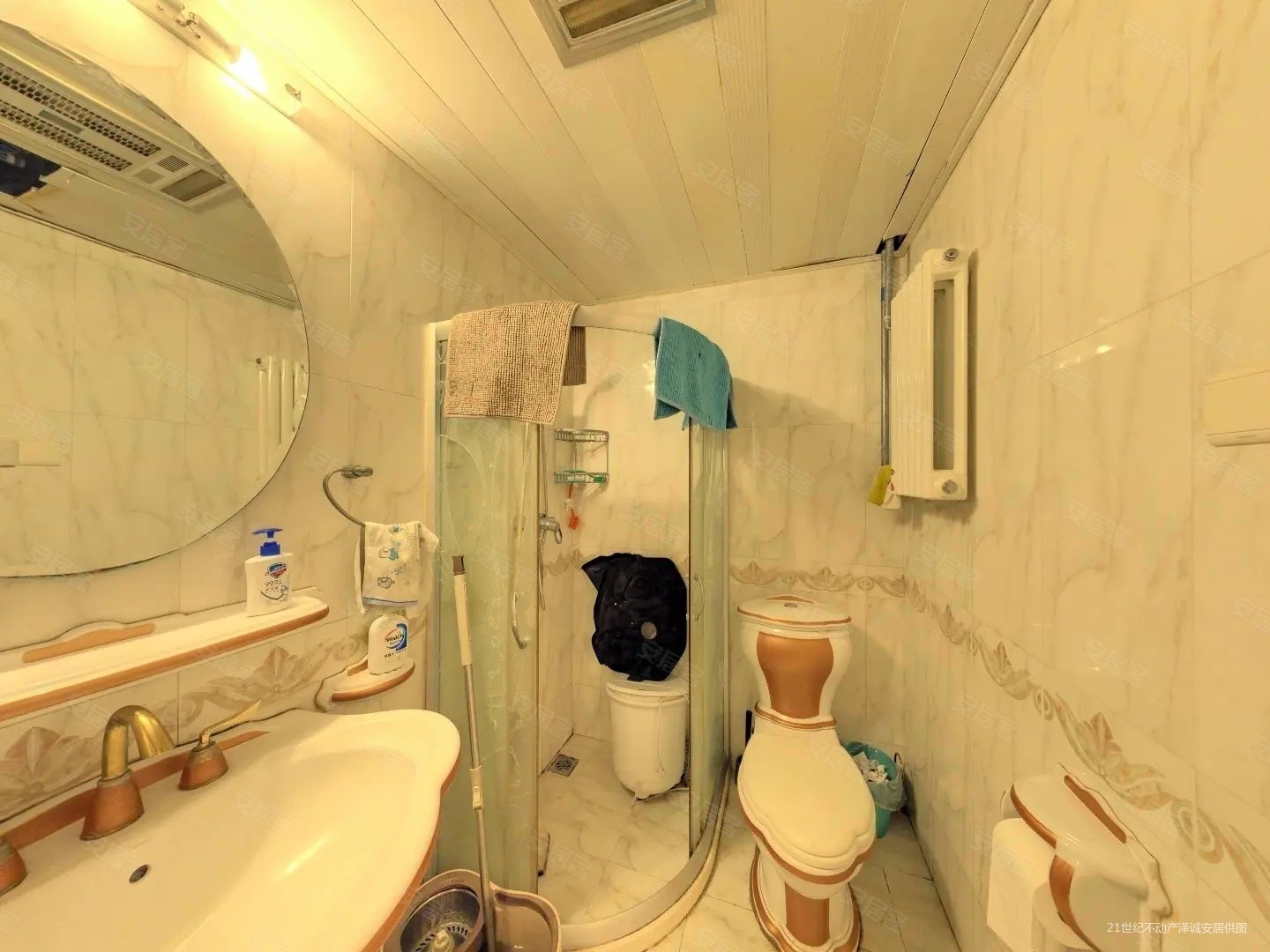 一栋洋房5室2厅2卫203.13㎡南北1100万