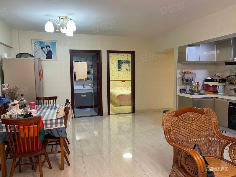 朝南 近医院 出行方便 临地铁 停车方便 精装好房,龙江大厦二手房,499