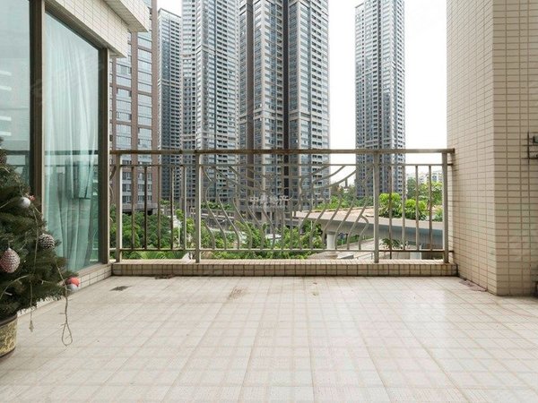 深圳宝安宝安中心区西岸观邸新出  新安宝安中心双地铁550米 电梯精装